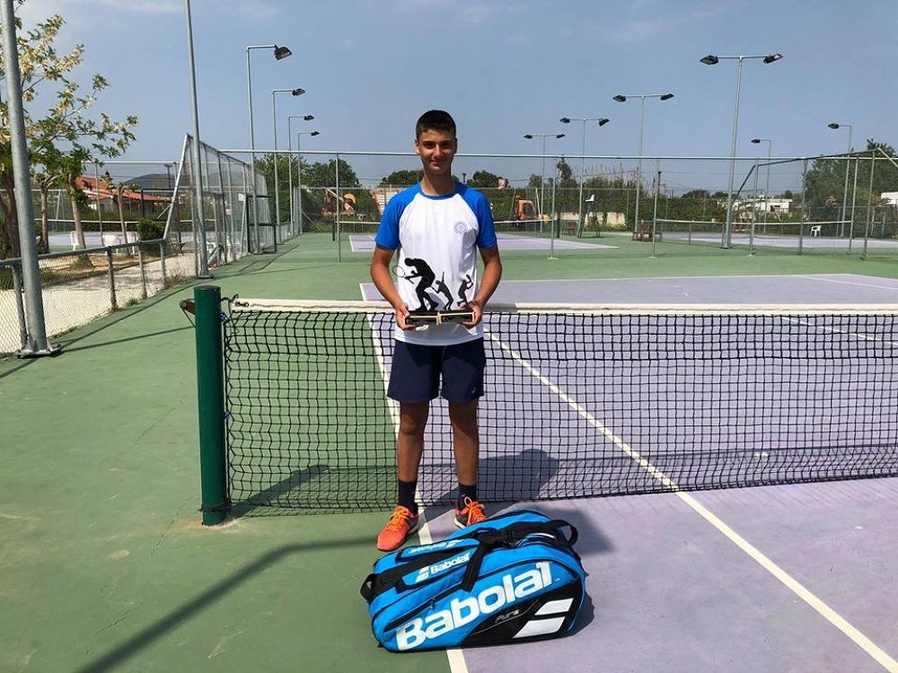 Μεγάλες Επιτυχίες στο Τέννις και Πρωταθλητής Ελλάδος Κ14 ο Θοδωρής Μητσάκος!