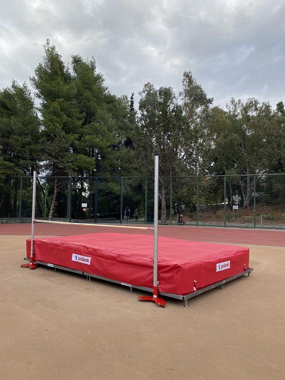 New High Jump landing mat and equipment!