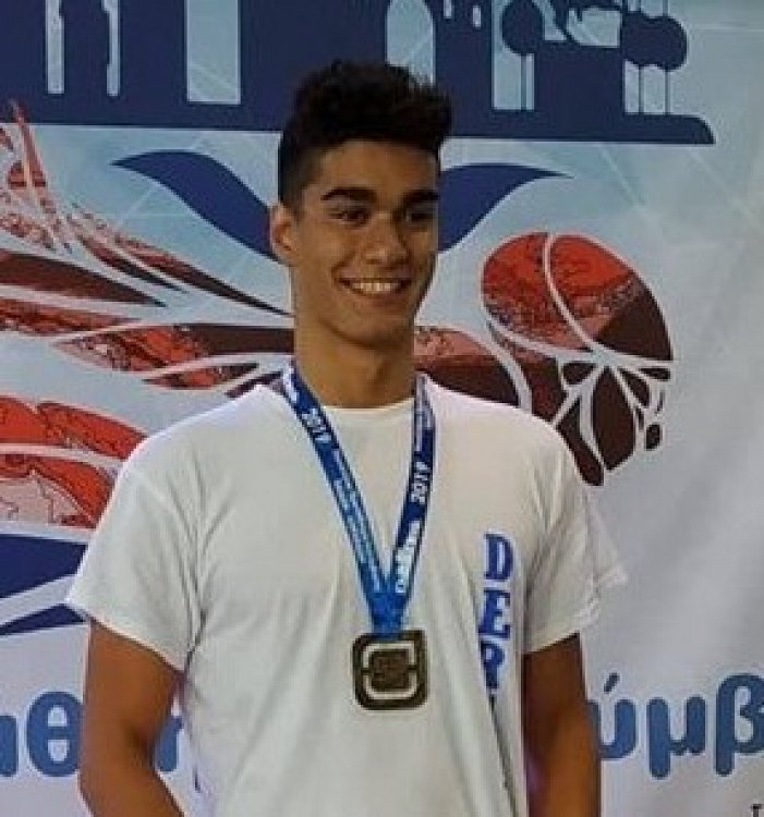 Ο Κωνσταντίνος Στάμου στις προπονήσεις με την Προολυμπιακή Ομάδα κολύμβησης!